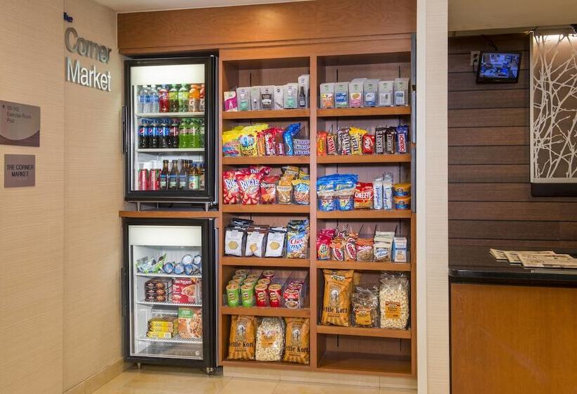 ホテル Fairfield Inn & Suites By Marriott Frederick