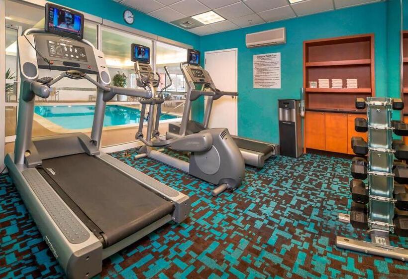 ホテル Fairfield Inn & Suites By Marriott Frederick