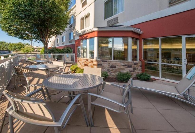 ホテル Fairfield Inn & Suites By Marriott Frederick
