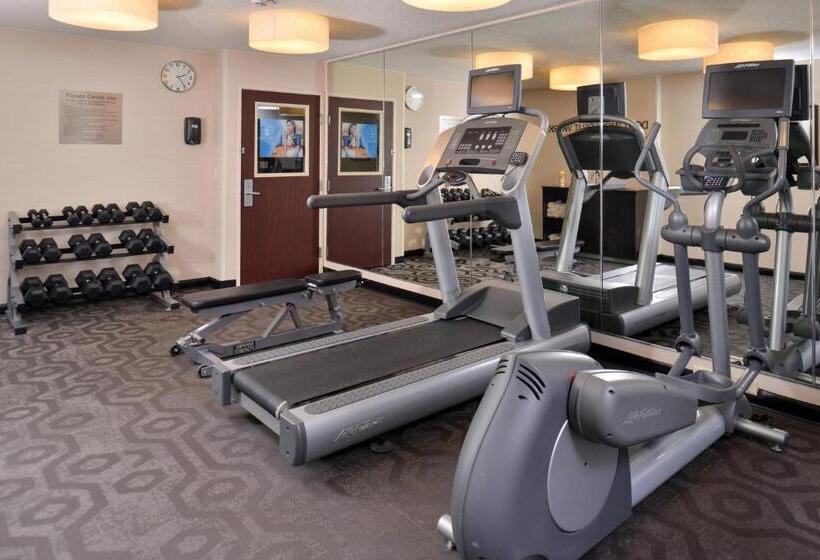 هتل Fairfield Inn & Suites By Marriott Helena