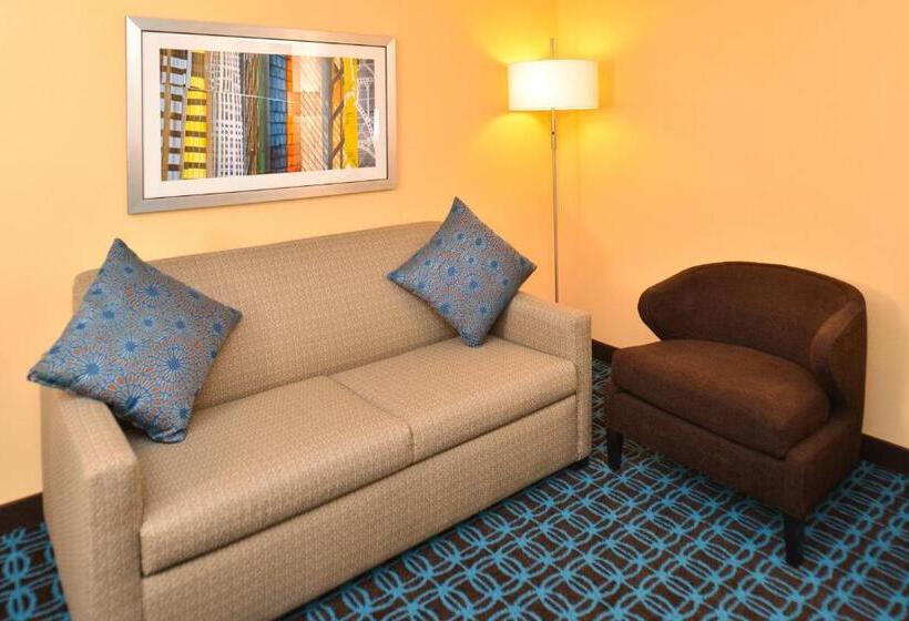 هتل Fairfield Inn & Suites By Marriott Helena