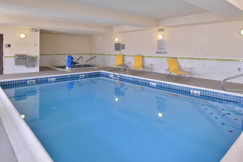 هتل Fairfield Inn & Suites By Marriott Helena