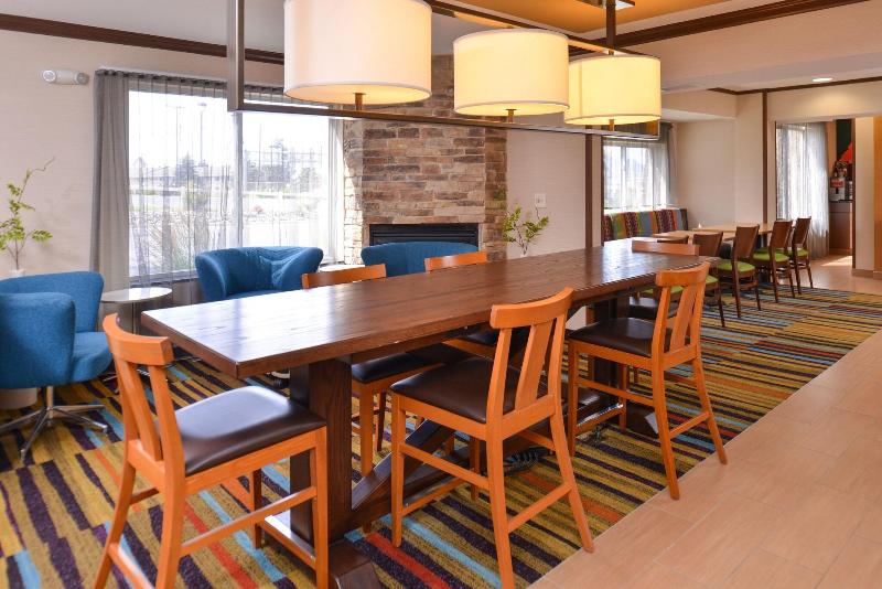 هتل Fairfield Inn & Suites By Marriott Helena