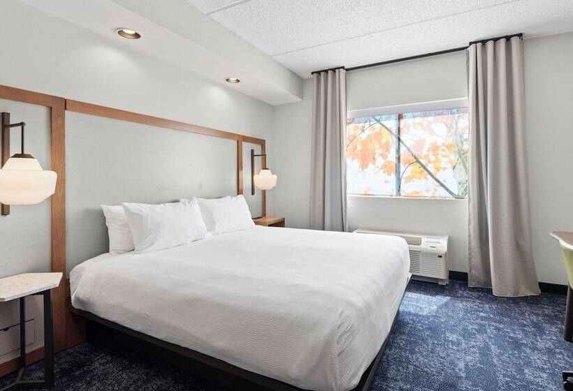 فندق Fairfield Inn & Suites By Marriott Hickory