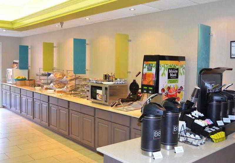 فندق Fairfield Inn & Suites By Marriott Hickory