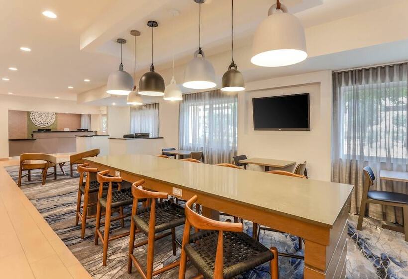 בית מלון כפרי Fairfield Inn & Suites Houston Westchase