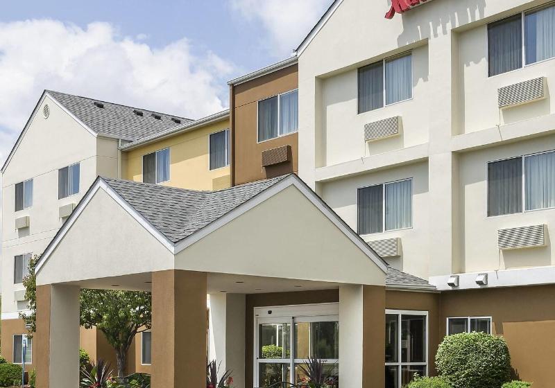 فندق Fairfield Inn & Suites Jackson