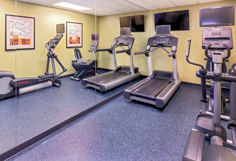 ホテル Fairfield Inn & Suites Lancaster