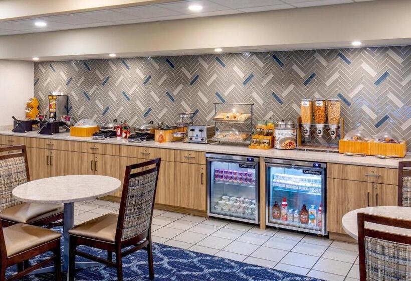 ホテル Fairfield Inn & Suites Lancaster