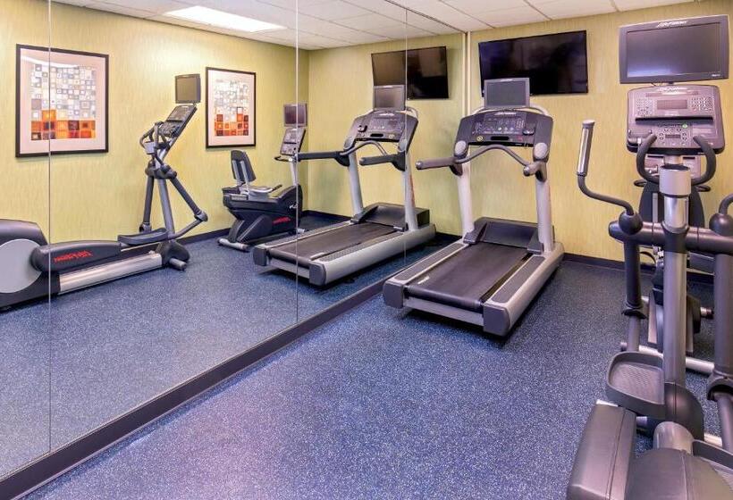 ホテル Fairfield Inn & Suites Lancaster