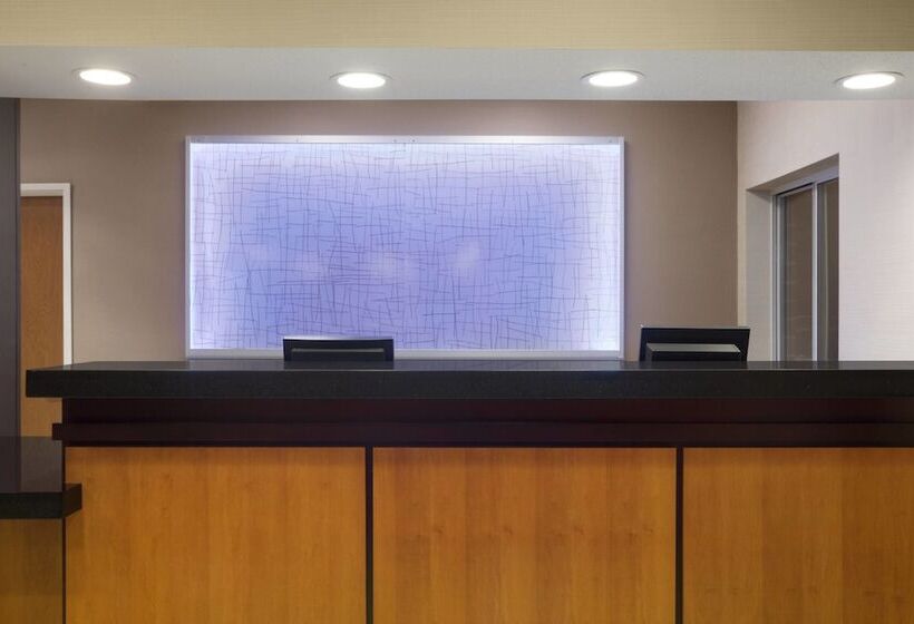 فندق Fairfield Inn & Suites Minneapolis St. Paul/roseville