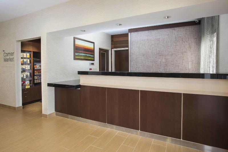 فندق Fairfield Inn & Suites Oshkosh