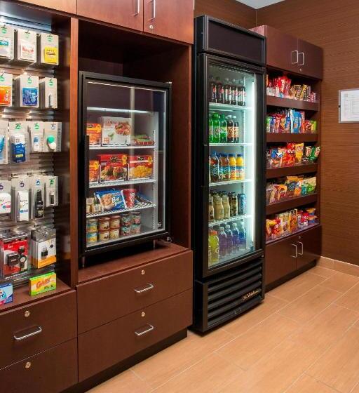 فندق Fairfield Inn & Suites Oshkosh