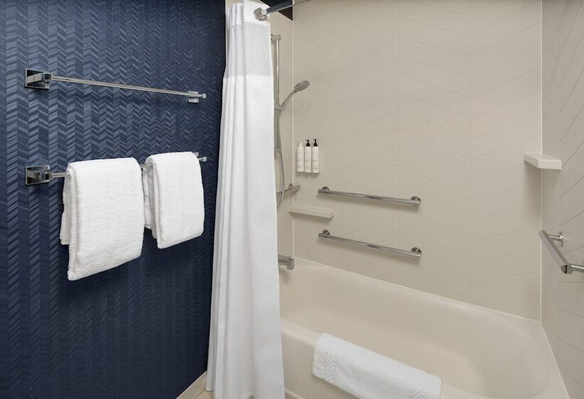 فندق Fairfield Inn & Suites Portland West Beaverton