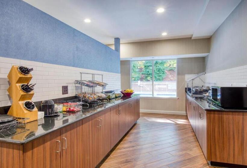 هتل Fairfield Inn & Suites Raleigh Crabtree Valley