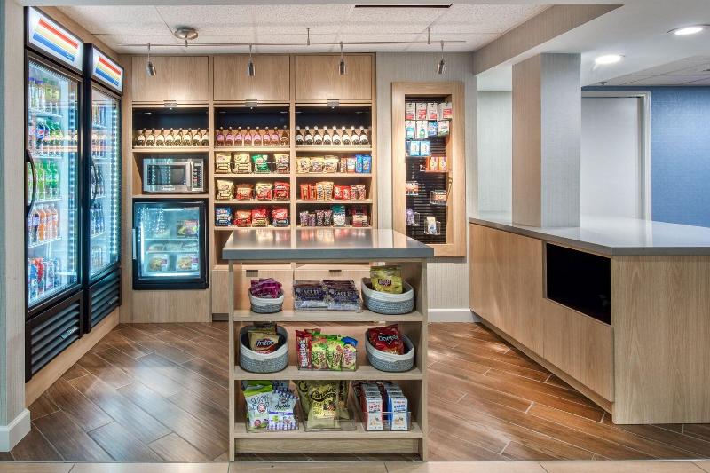 هتل Fairfield Inn & Suites Raleigh Crabtree Valley