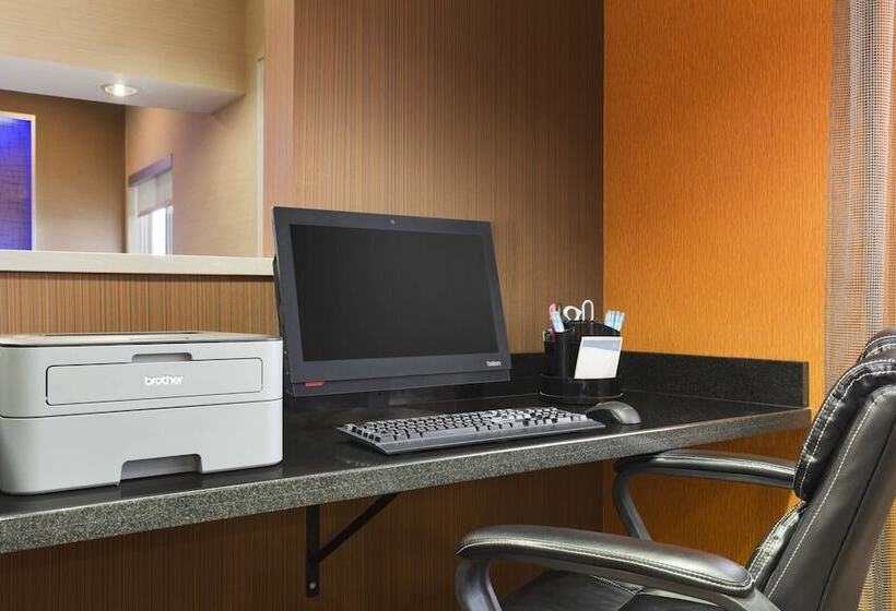 فندق Fairfield Inn & Suites Saginaw