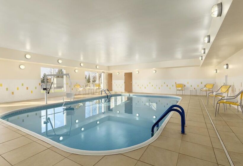 فندق Fairfield Inn & Suites Saginaw