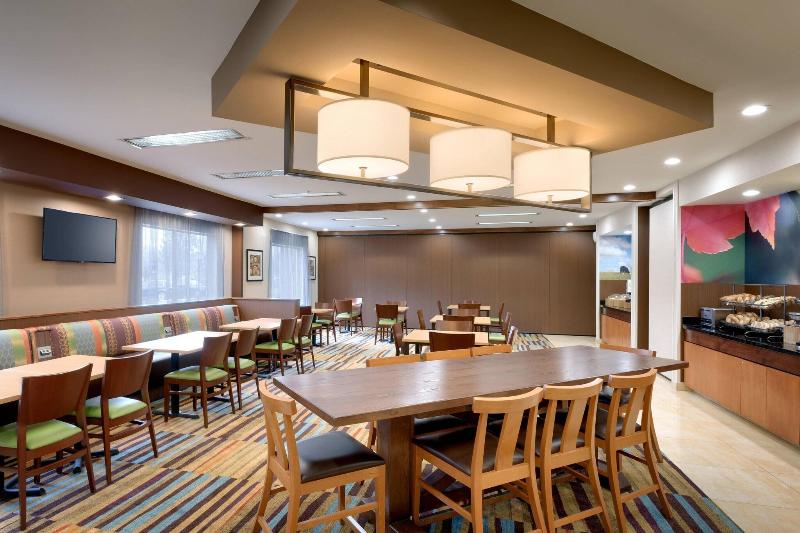 酒店 Fairfield Inn & Suites Salt Lake City Airport