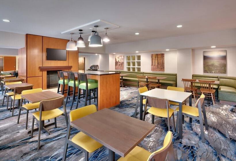 בית מלון כפרי Fairfield Inn & Suites Seattle Bellevue/redmond