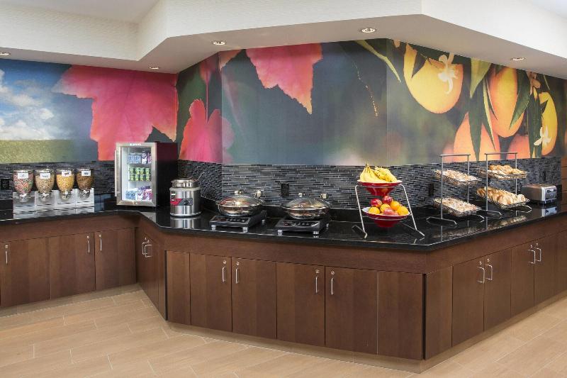 هتل Fairfield Inn & Suites South Bend Mishawaka