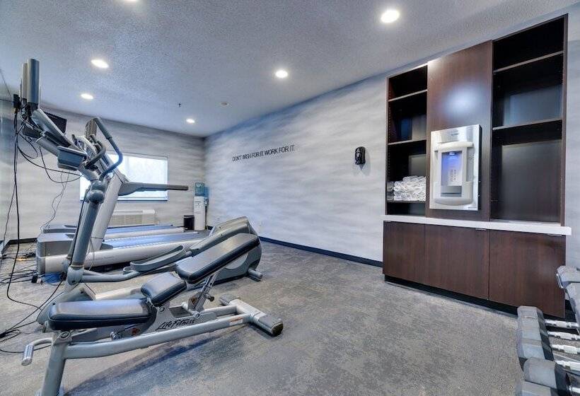 Отель Fairfield Inn & Suites By Marriott Spearfish