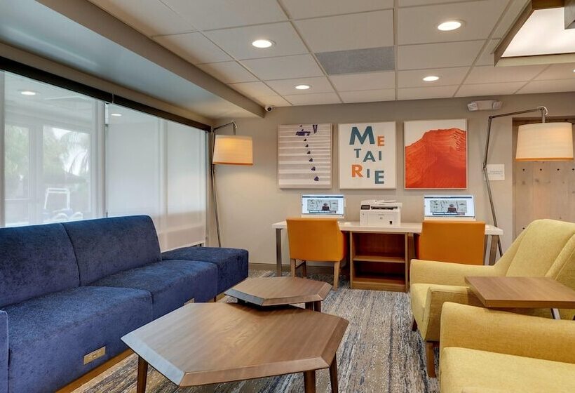 Отель Holiday Inn Express Kenner   New Orleans Airport, An Ihg