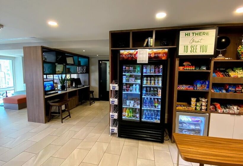 בית מלון כפרי Holiday Inn Spartanburg Northwest