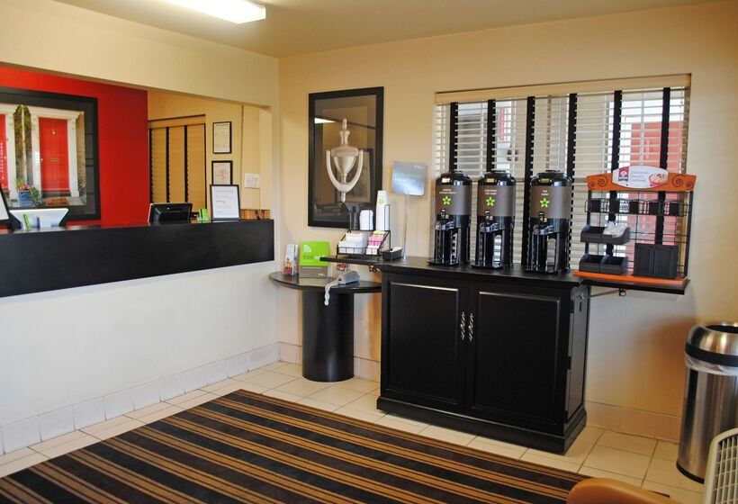 בית מלון כפרי Home 1 Suites Extended Stay