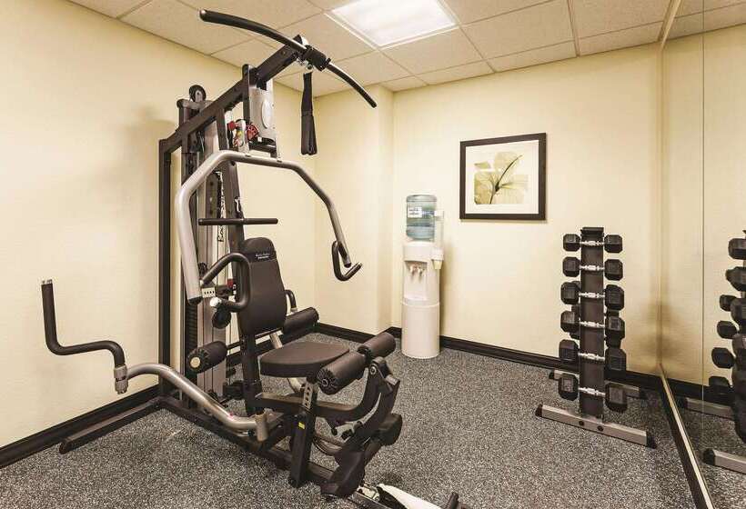 호텔 La Quinta By Wyndham Knoxville Airport