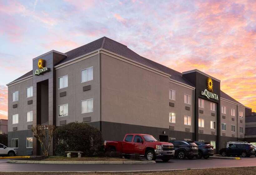 호텔 La Quinta By Wyndham Knoxville Airport