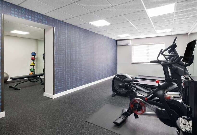 호텔 La Quinta By Wyndham Knoxville Airport