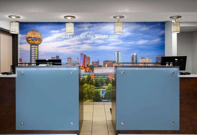 호텔 La Quinta By Wyndham Knoxville Airport