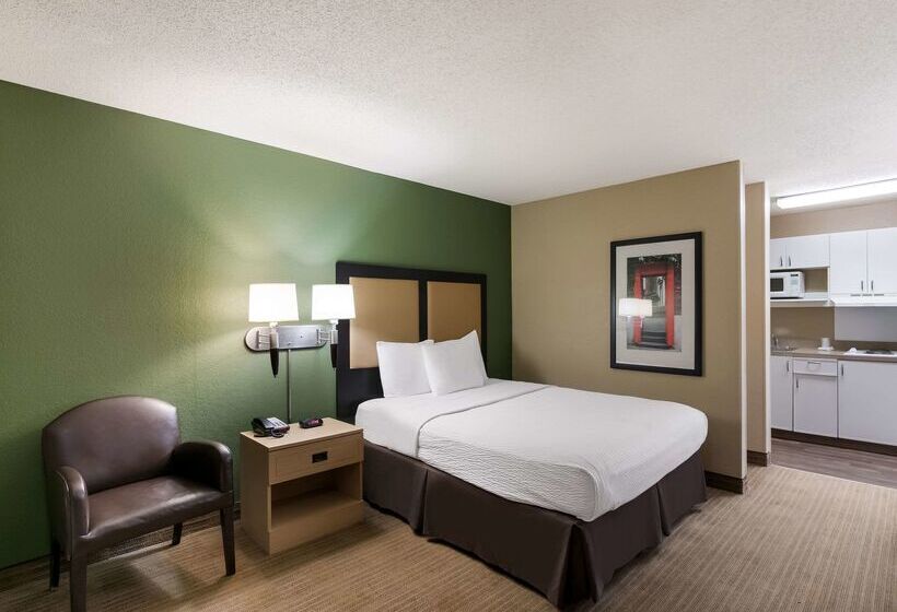 Отель Mainstay Suites Knoxville  Cedar Bluff