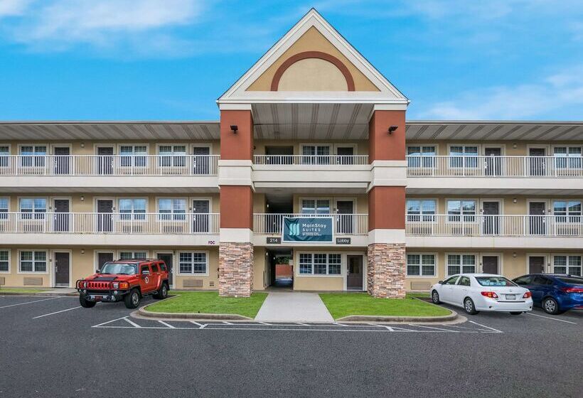 Отель Mainstay Suites Knoxville  Cedar Bluff