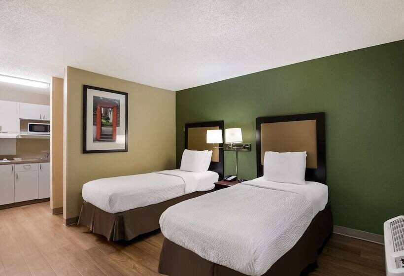 Отель Mainstay Suites Knoxville  Cedar Bluff