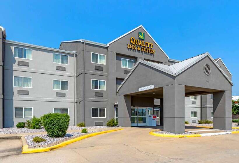 בית מלון כפרי Quality Inn & Suites Keokuk North