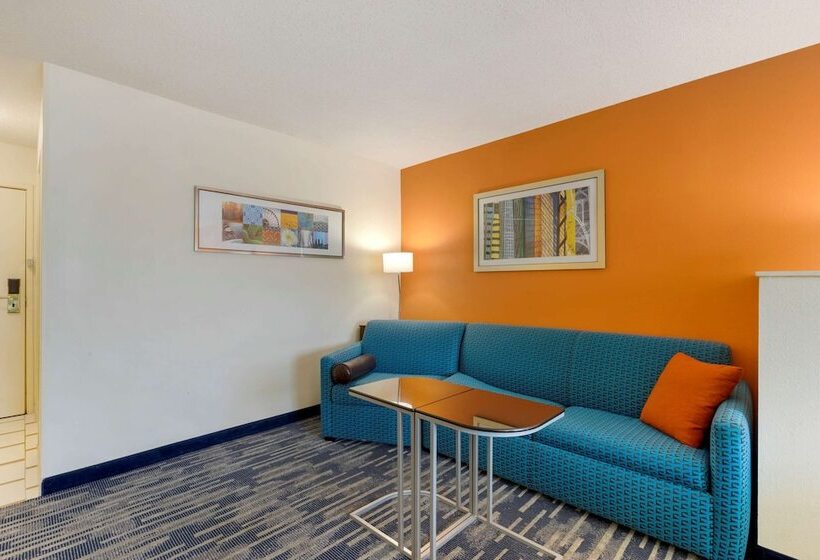 בית מלון כפרי Quality Inn & Suites Keokuk North