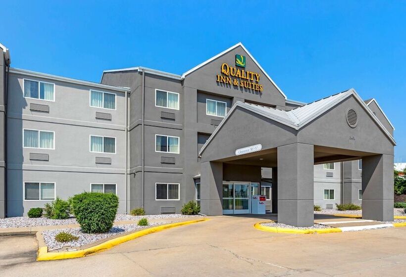 בית מלון כפרי Quality Inn & Suites Keokuk North