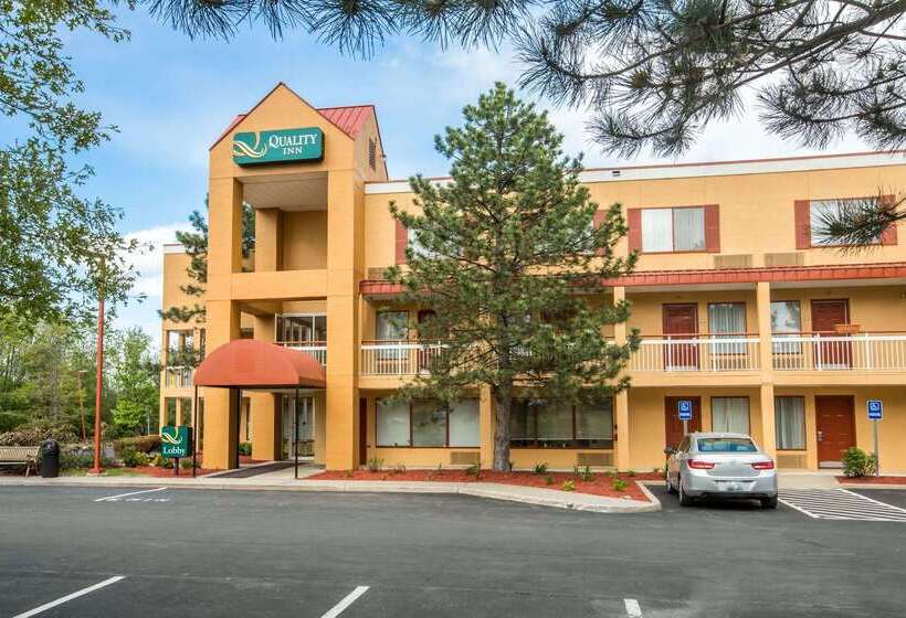 فندق Quality Inn Colchester  Burlington