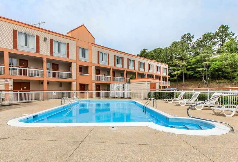 ホテル Quality Inn Homewood Birmingham I 65