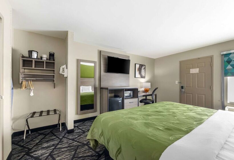 فندق Quality Inn