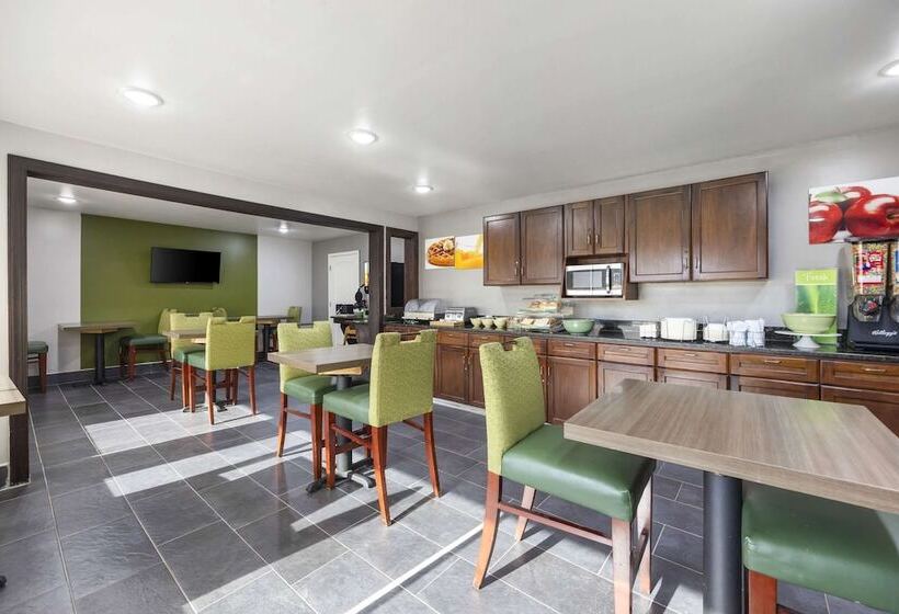 فندق Quality Inn