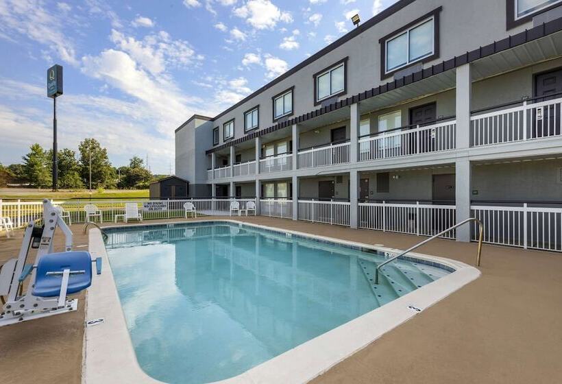 فندق Quality Inn