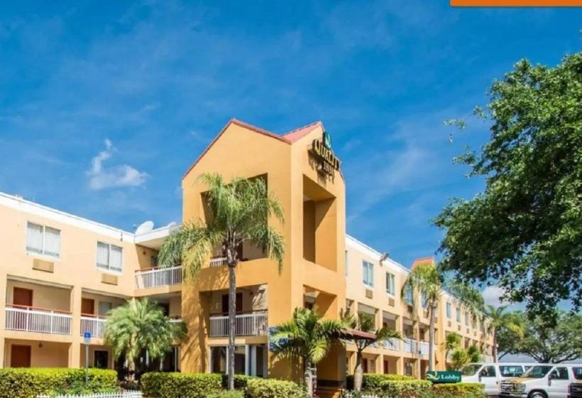 בית מלון כפרי Quality Inn Miami Airport  Doral
