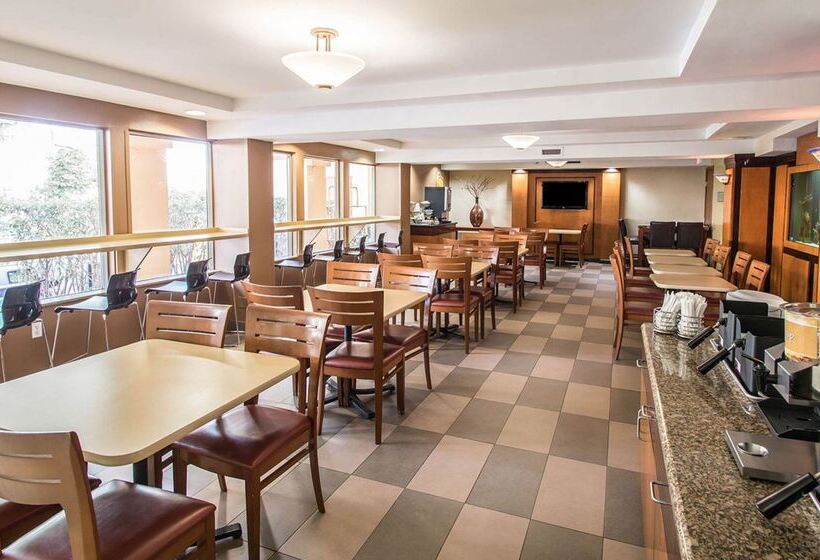 בית מלון כפרי Quality Inn Miami Airport  Doral