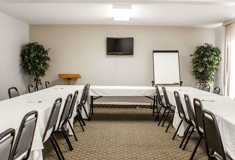 فندق Quality Inn