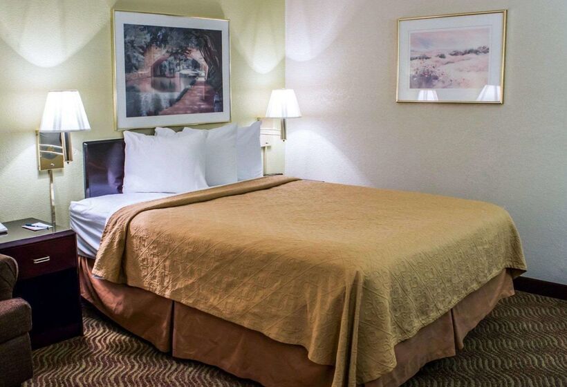فندق Quality Inn