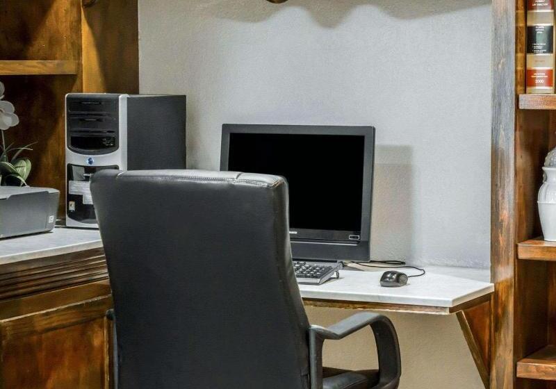 فندق Quality Inn