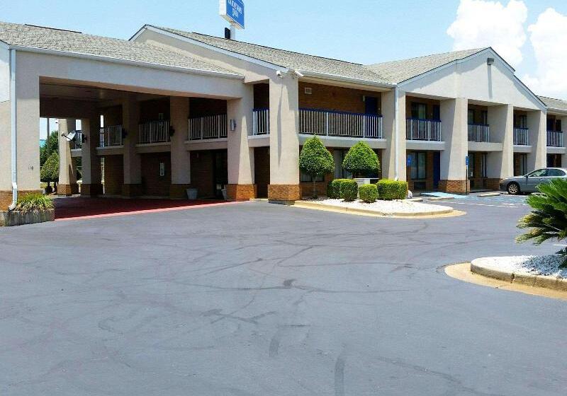 هتل Red Roof Inn Perry